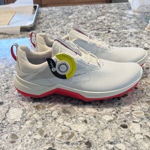 ECCO Golf Shoes size 40